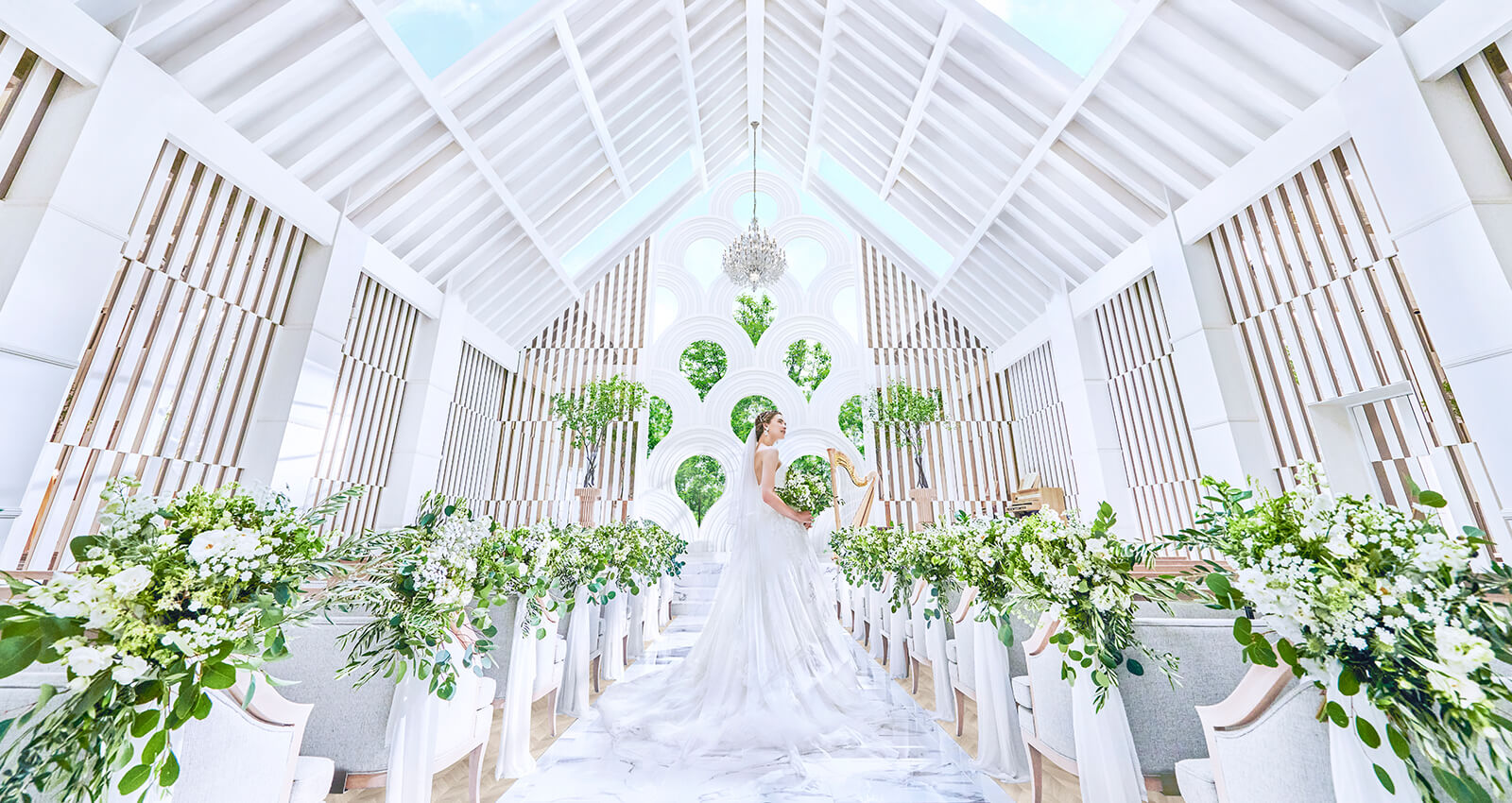 ラピスコライユ チャペル