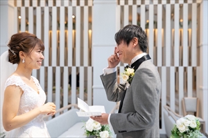 17E71A41-F911-46D7-9D6D-F1F183CD9BD9_R