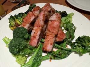 想い×おもてなし＝幸福の度合い